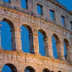 Visita guidata Pola - Anfiteatro romano - Arena