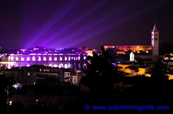 Anfiteatro Romano di Pola visto dal Castello